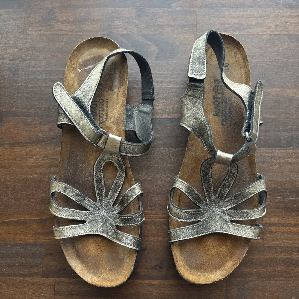 Naot Women's Gold Metallic Leather Strappy Sandals Adjustable Hook & Loop US 41